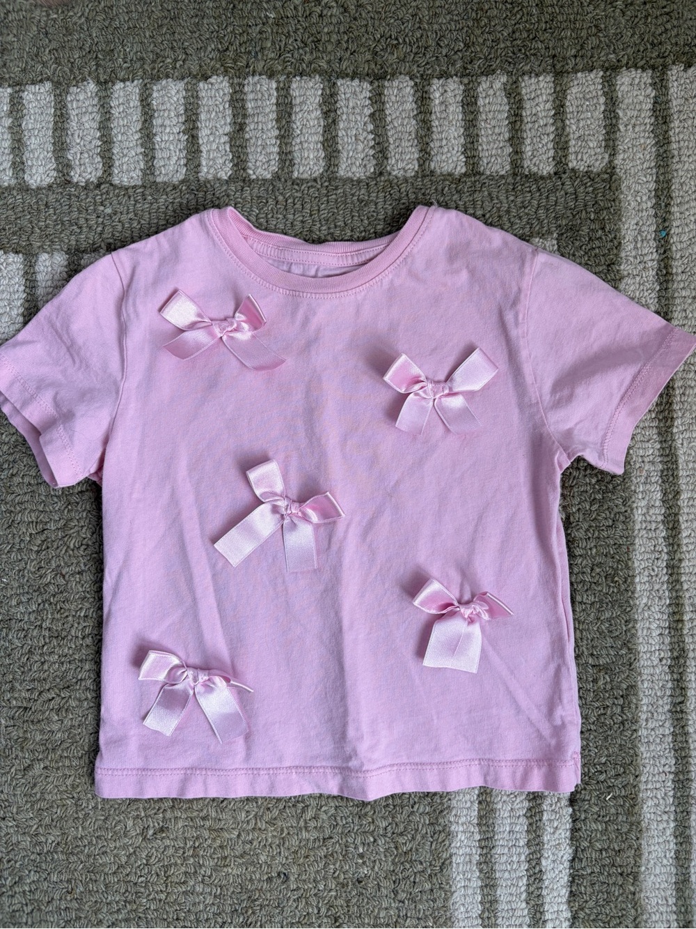 H&M Light Pink Short Sleeve Tee with Satin Bow Accents